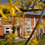 Bed & Tours Dimora Di Campagna לינה וארוחת בוקר Castelnuovo Belbo