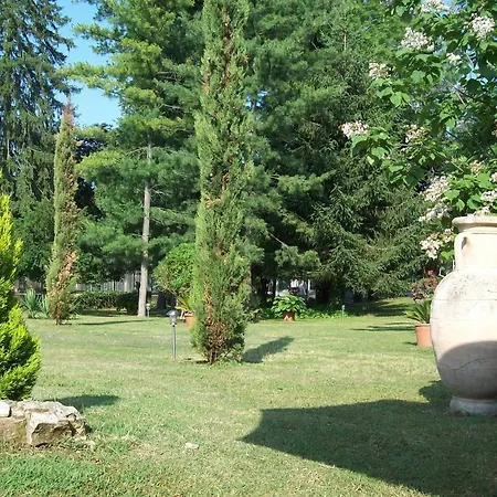 Bed & Tours Dimora Di Campagna 4*