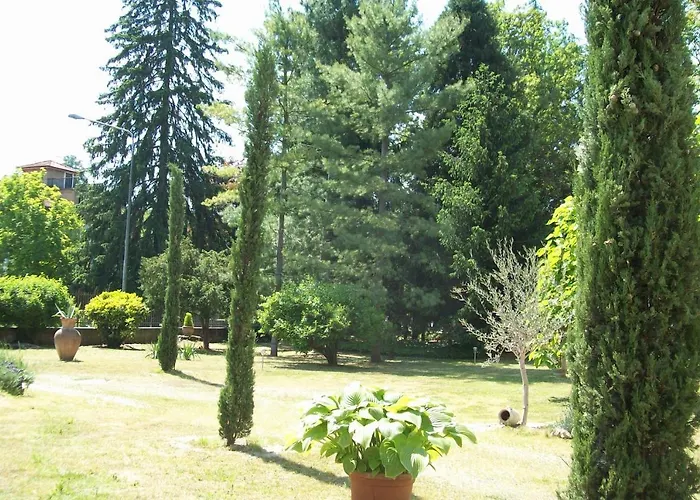 Bed & Tours Dimora Di Campagna 4* Castelnuovo Belbo